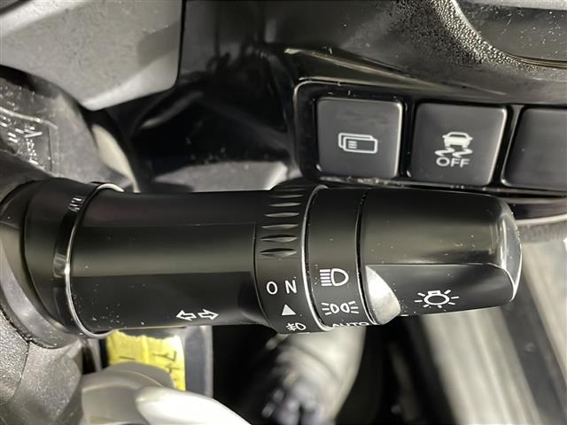 三菱 アウトランダー