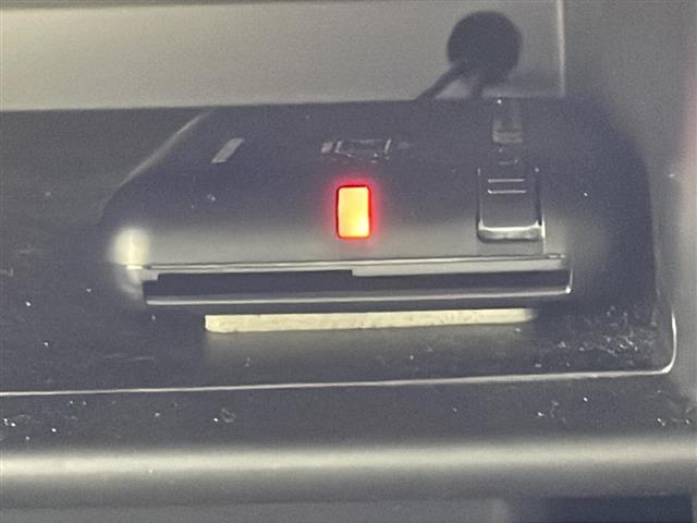 三菱 アウトランダー