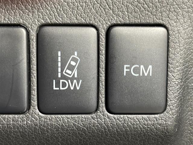 三菱 アウトランダー