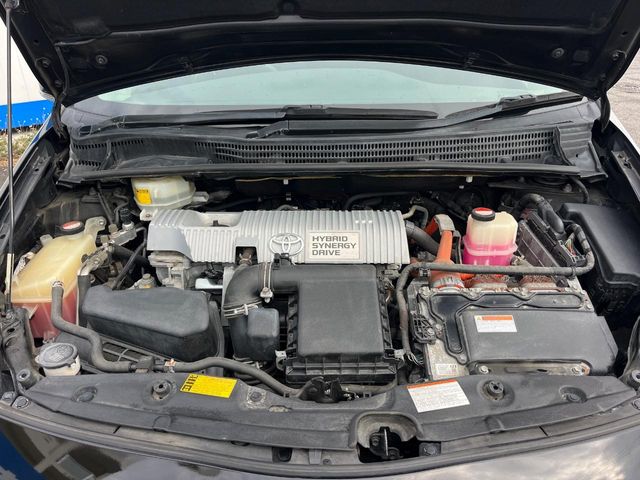 トヨタ プリウス