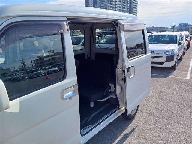 ダイハツ ハイゼットカーゴ