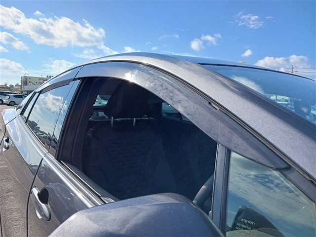 トヨタ プリウスPHV