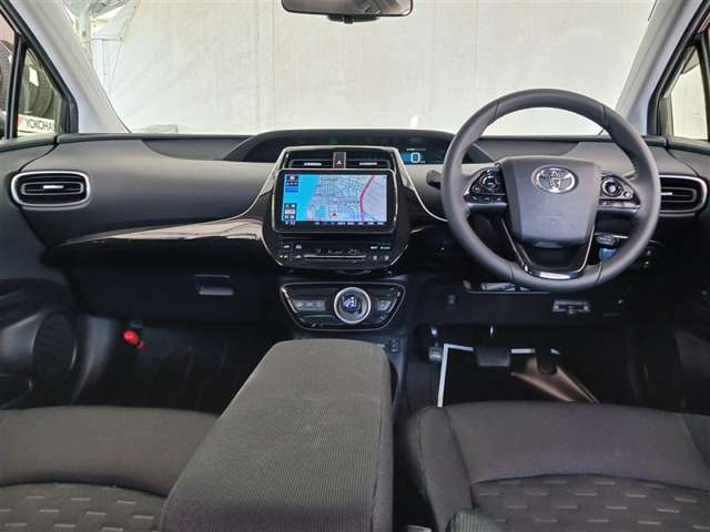 トヨタ プリウスPHV