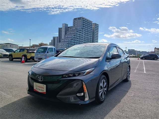トヨタ プリウスPHV