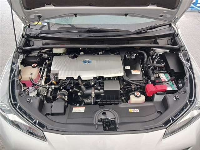 トヨタ プリウス