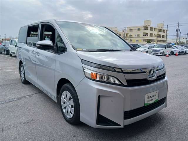 トヨタ ヴォクシー