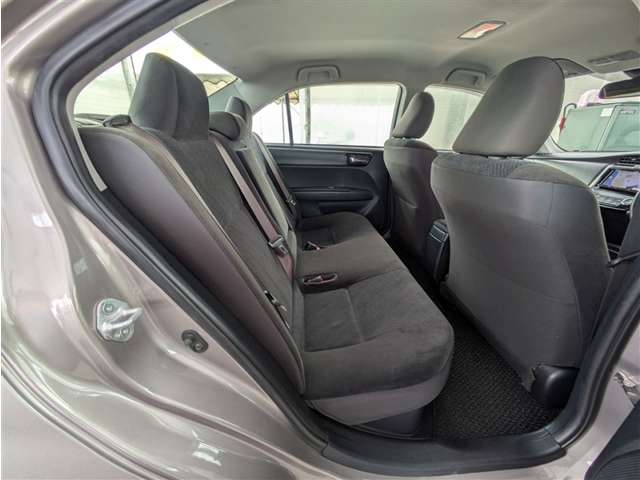 トヨタ カローラアクシオ