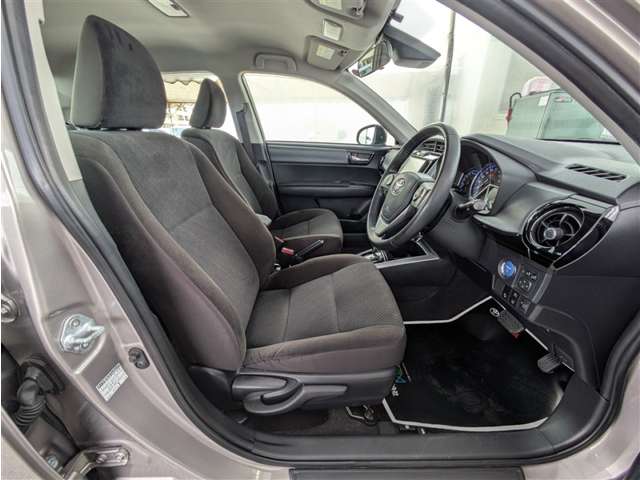 トヨタ カローラアクシオ