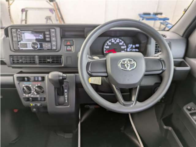 トヨタ ピクシスバン