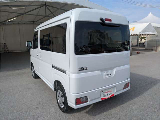 トヨタ ピクシスバン