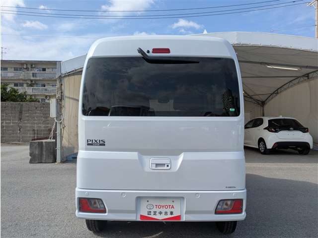 トヨタ ピクシスバン