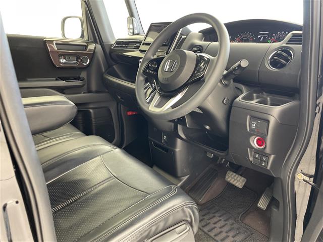ホンダ N-BOX カスタム 660 G L ホンダセンシング・2018(H30)年式