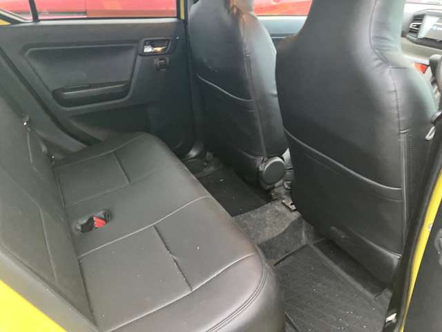 ダイハツ ミライース