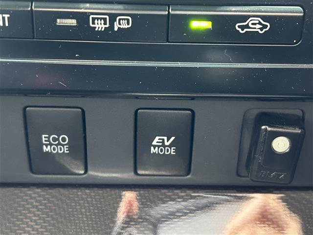 トヨタ カムリハイブリッド