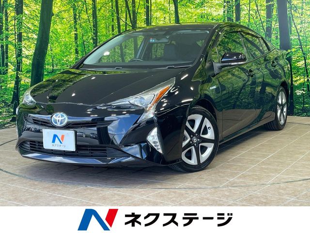 トヨタ プリウス