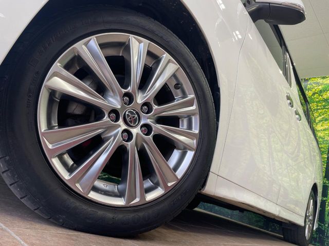 トヨタ ヴェルファイア