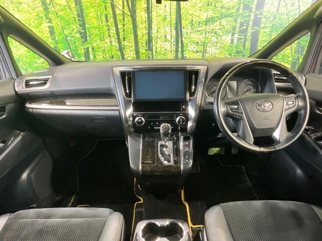 トヨタ ヴェルファイア