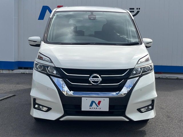 日産 セレナ