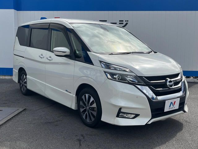 日産 セレナ