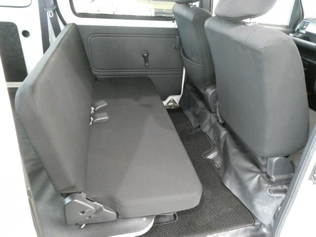 ダイハツ ハイゼットカーゴ