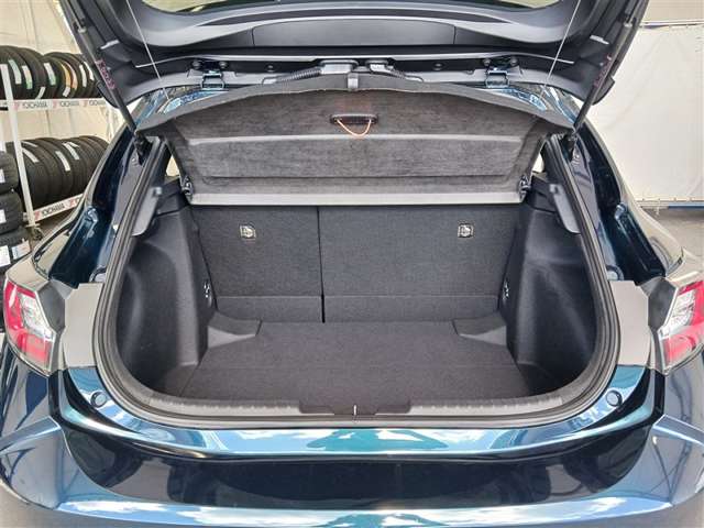 トヨタ カローラスポーツ