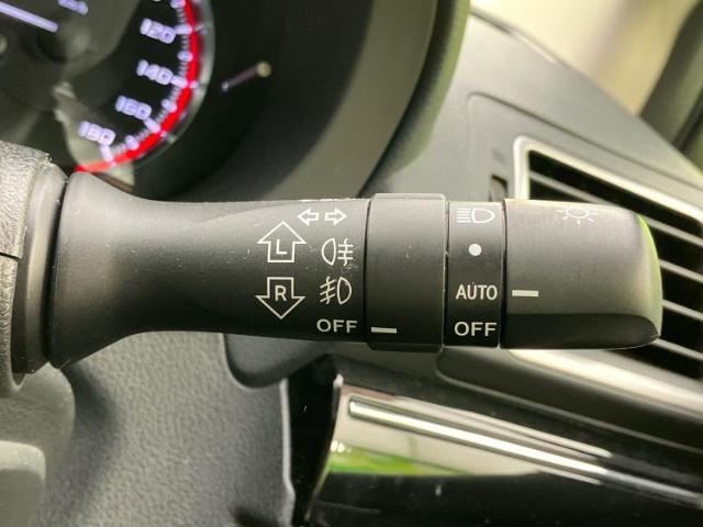 スバル レヴォーグ