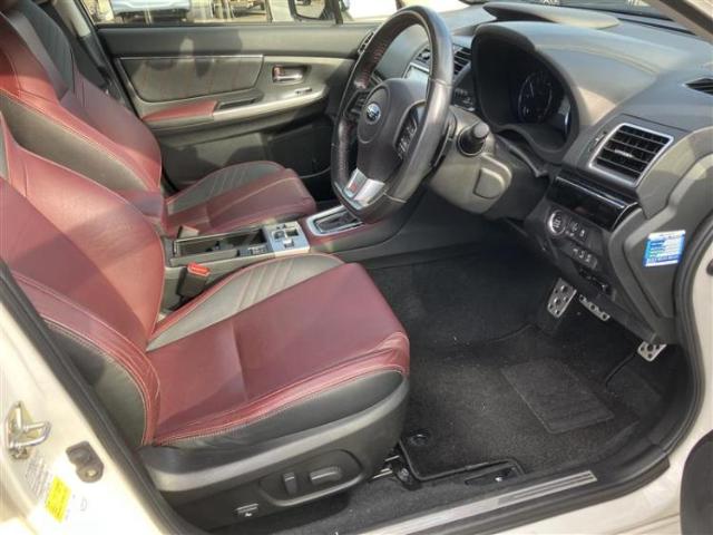 スバル レヴォーグ