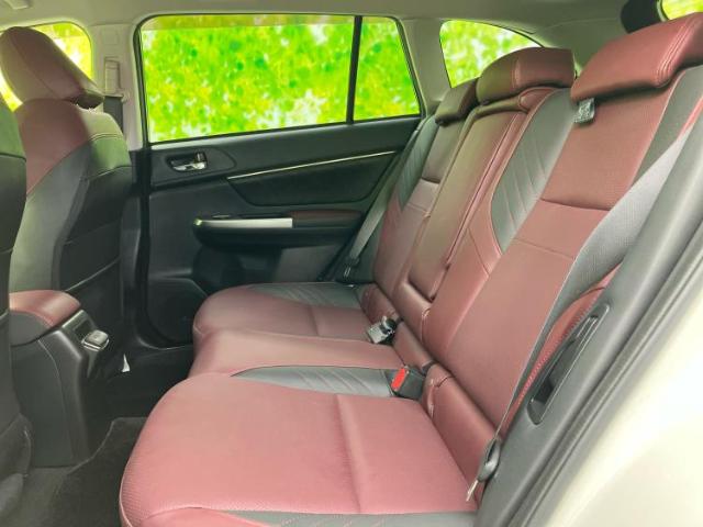 スバル レヴォーグ