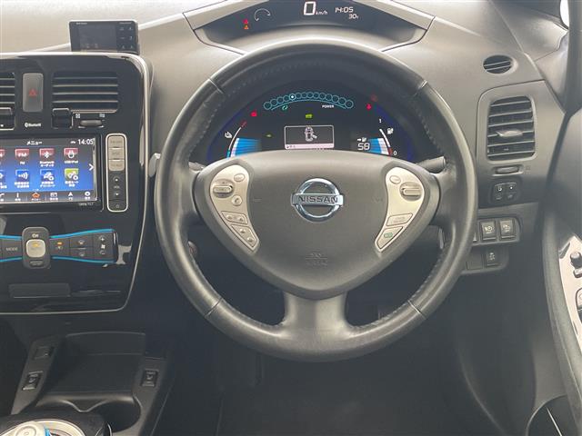 日産 リーフ