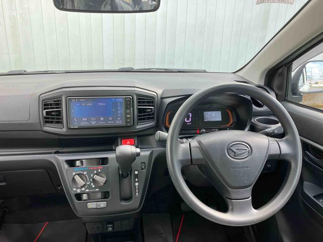 ダイハツ ミライース