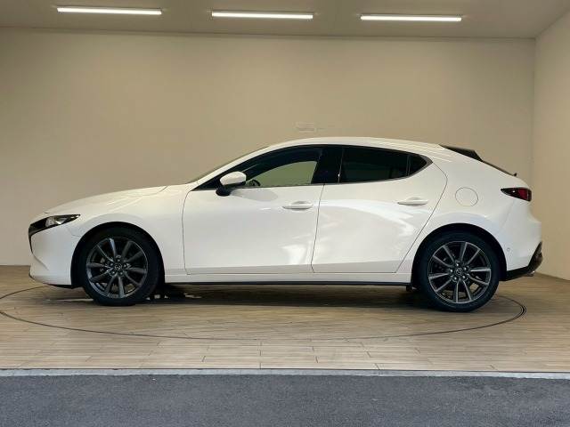 マツダ MAZDA3ファストバック