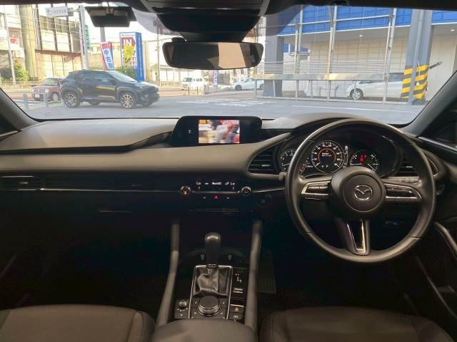 マツダ MAZDA3ファストバック