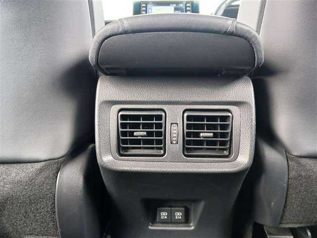 トヨタ ハリアー