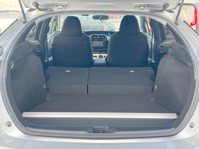 トヨタ プリウス