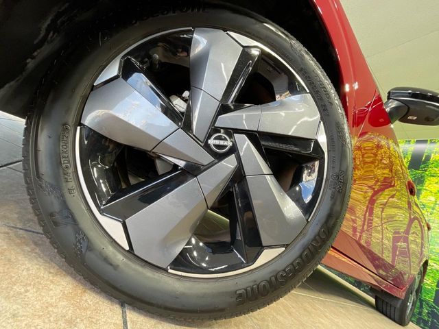 日産 ノートオーラ