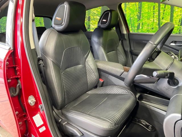 日産 ノートオーラ