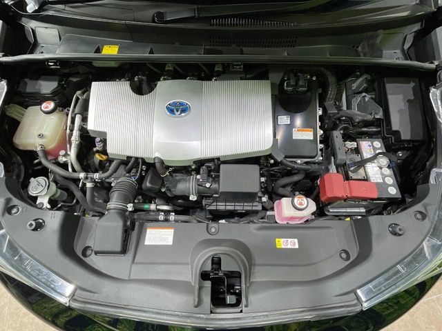 トヨタ プリウス