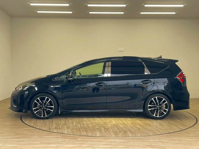 トヨタ プリウスα