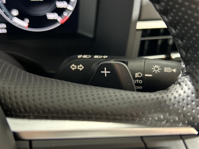 三菱 アウトランダーPHEV