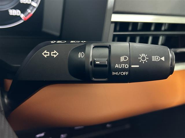 三菱 アウトランダーPHEV