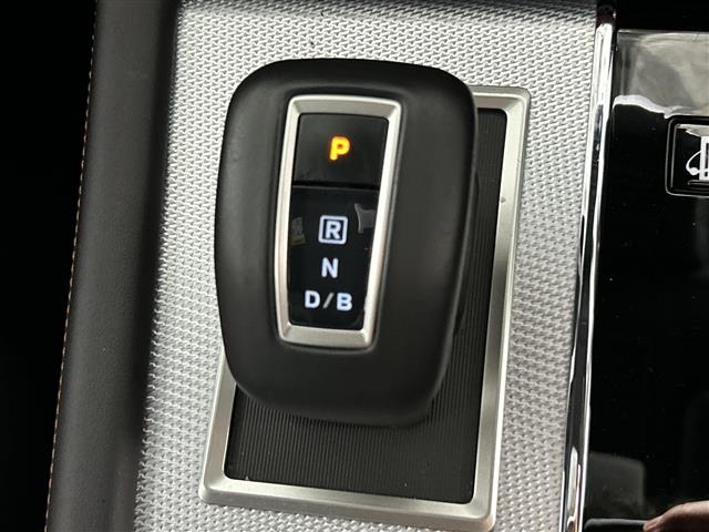 三菱 アウトランダーPHEV