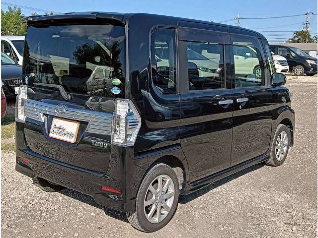 ダイハツ タント