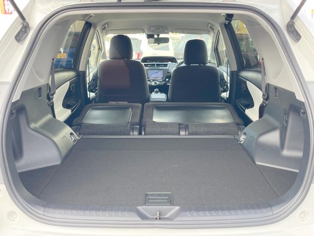 トヨタ プリウスα