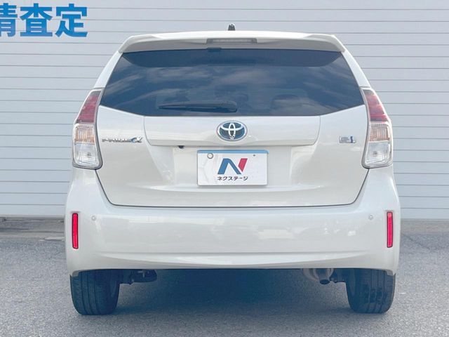 トヨタ プリウスα