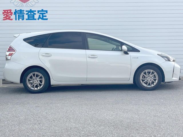 トヨタ プリウスα