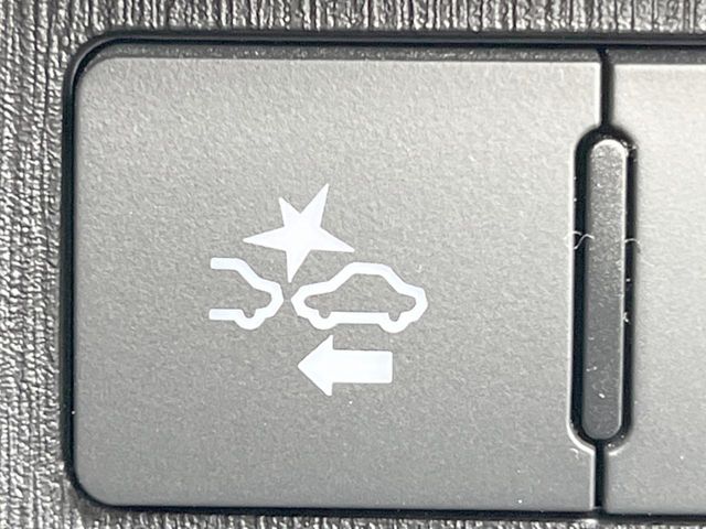 トヨタ プリウスα