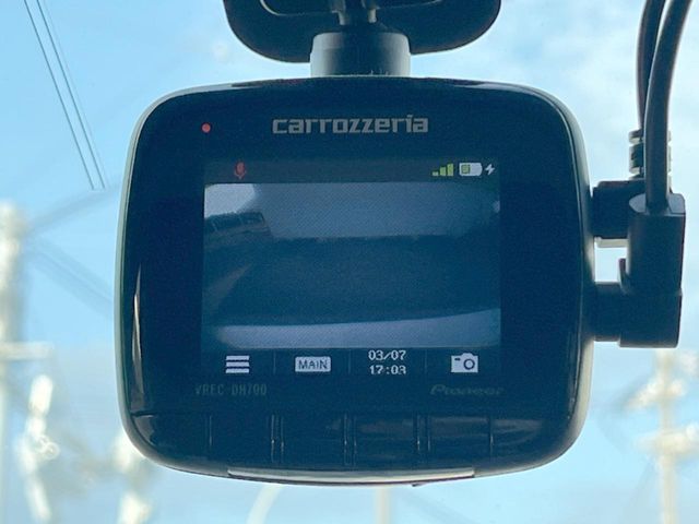 トヨタ プリウスα