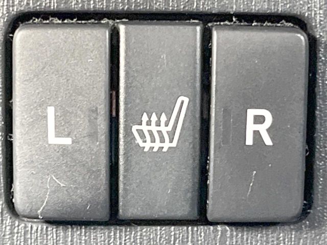 トヨタ プリウスα