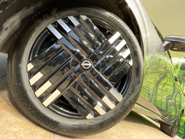 日産 ノートオーラ