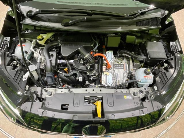 日産 ノートオーラ